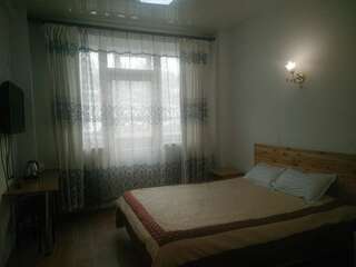 Гостиница Исток Владивосток Стандартный двухместный номер с 1 кроватью-2